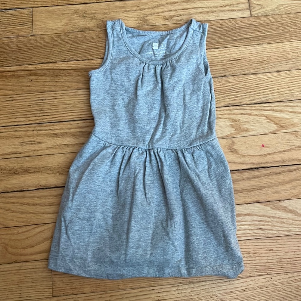 Primary pocket dress